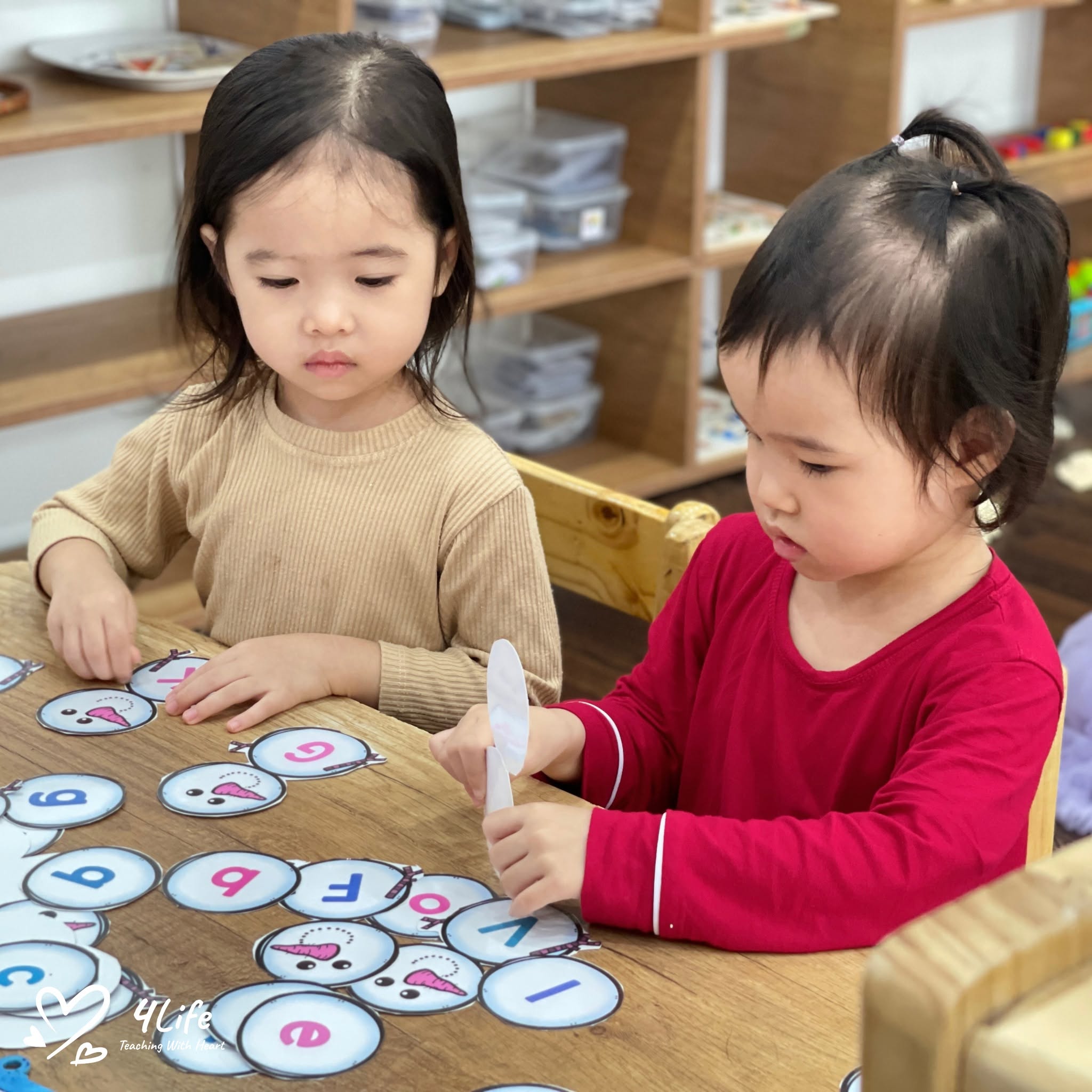 Cách Giúp Trẻ Tự Kiểm Soát Hành Vi